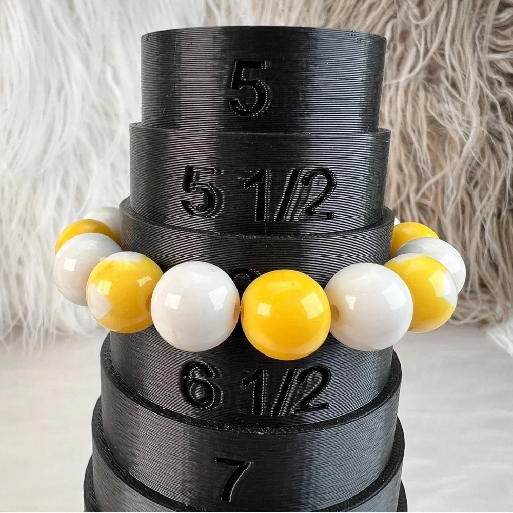 Vintage retro Yellow and White heart heart print stretch bracelet